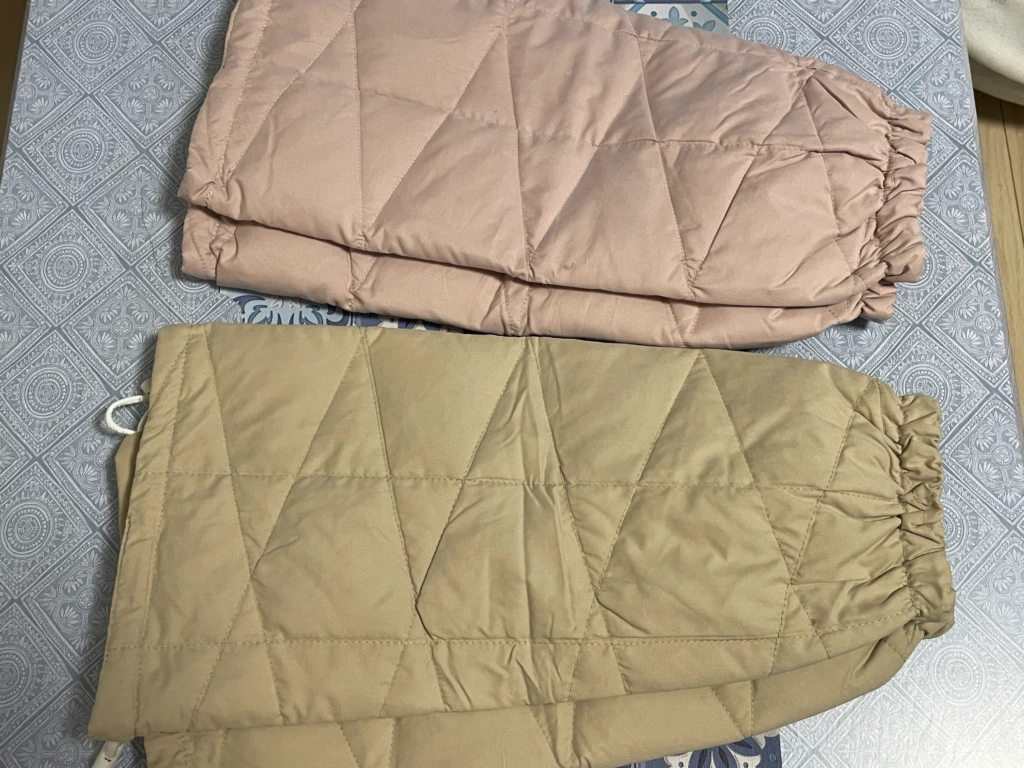 Merry Nightの羽毛レッグウォーマー商品画像。洗濯後の状態