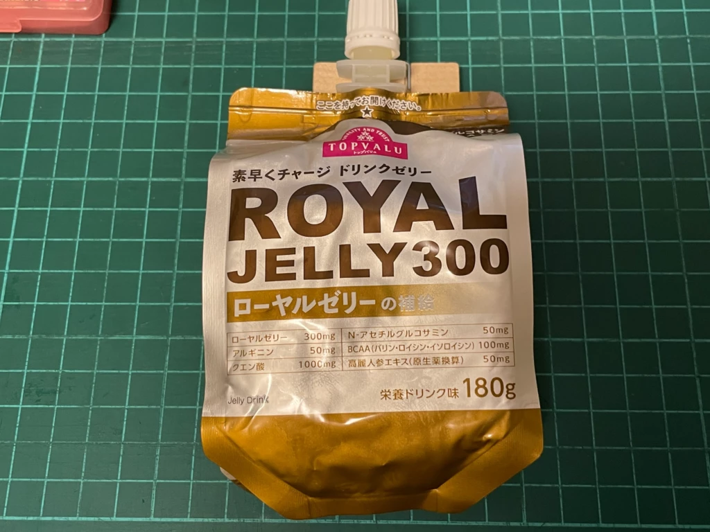 トップバリュドリンクゼリー ローヤルゼリー300のパッケージ画像