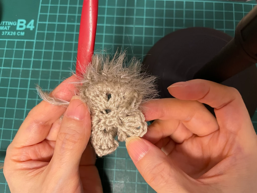 その13。花弁一枚目が完成したところ